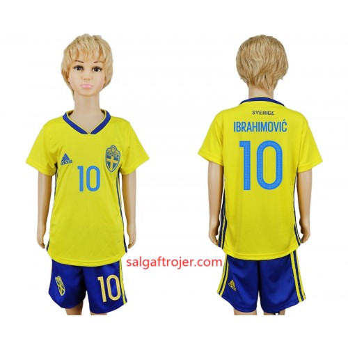 Sverige Fodboldtrøjer Zlatan Ibrahimovic 10 Børn Hjemmebanesæt VM 2018 Sverige Fodboldtrøjer Zlatan Ibrahimovic 10 Børn Hjemmebanesæt VM 2018