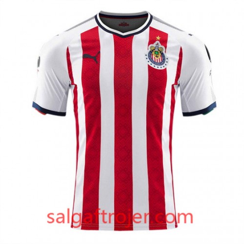 C.D. Guadalajara Fodboldtrøjer Hjemmebanesæt 2017/18 Kort ærmer C.D. Guadalajara Fodboldtrøjer Hjemmebanesæt 2017/18 Kort ærmer